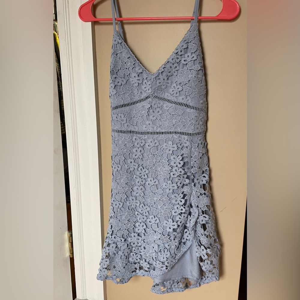 Abercrombie & Fitch: Lace Dress